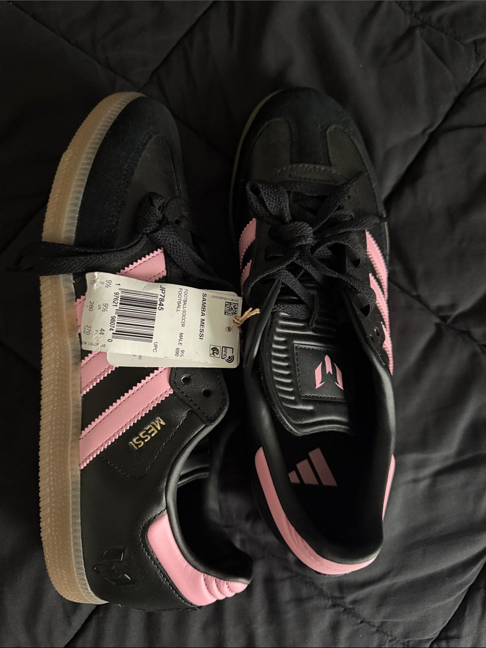 adidas Men’s Black and Pink Sneakers size 9 1/2 Messi special brand new